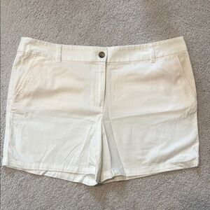 LOFT White Women's Shorts